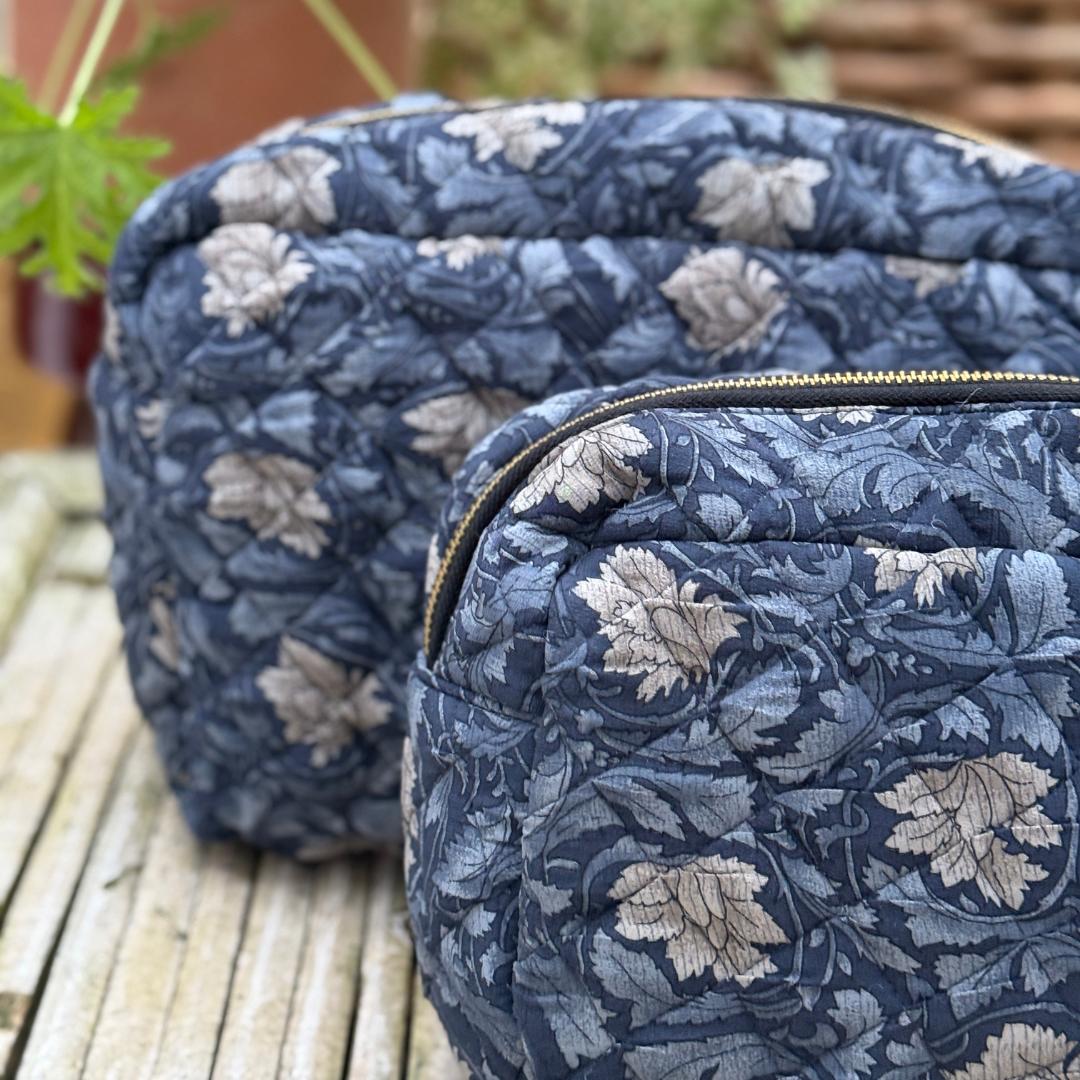 Holly Silke Toilettaske - 