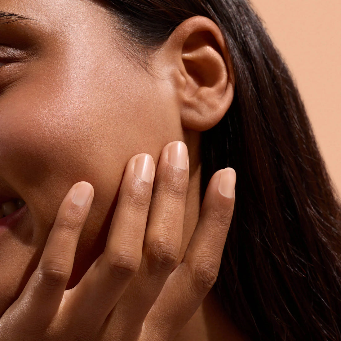 Active Smooth Neglelak - Sheer Golden Finish (02)