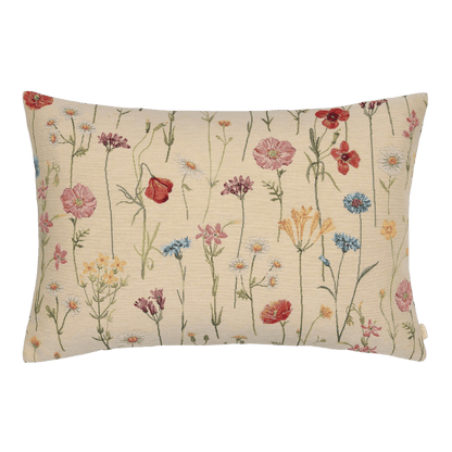 Pude fra Spliid med fin blomstereng på en sandfarvet baggrund