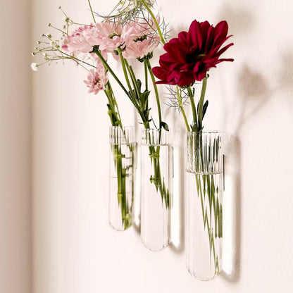 WallLeaf XL 3-pack vægvaser i transparent, rillet glas med magnetisk montering til stiklinger og blomster