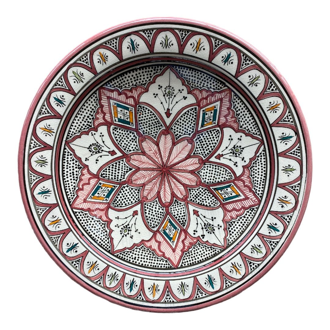 Lucy er et fint lyserødt marokkansk fad fra wetendorf