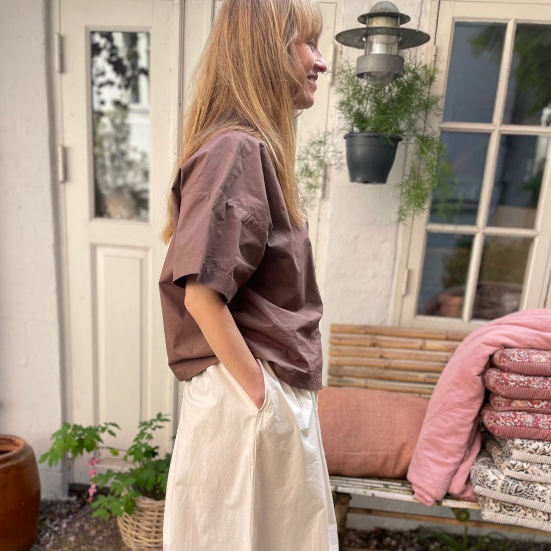 Den brune kortærmede &