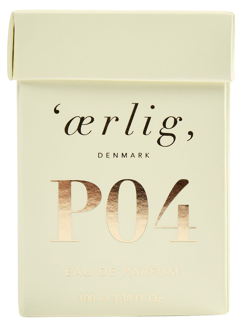 Inspireret af nordisk enkelthed og feminin æstetik er de fantastiske danske parfumer fra Ærlig hurtigt blevet en favorit her i Balsalen. Parfumerne er veganske, bæredygtige, økologiske samt fri fra 26 allergener.