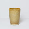 tall ø-cup fra bornholm keramikfabrik i farven sand