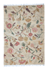 Jute kelim gulvtæppet Flora har en flot farve kombination af naturlige gule, grønne og rosenfarvede nuancer, der med det traditionelle kelim mønster giver tæppet et smukt og blødt look.