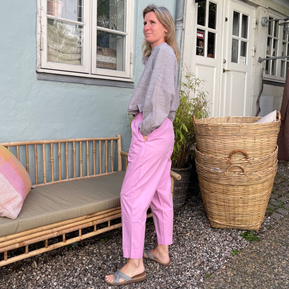 Frau, Oslo, Pink Bukser i Økologisk - Balsalen.dk